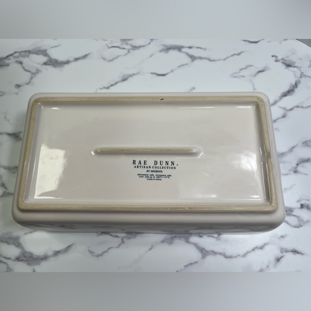 Rae Dunn By Magenta Icon Farm Line Farmhouse Loaf Baking Dish-Pre-owned, EUC - Picture 2 of 4